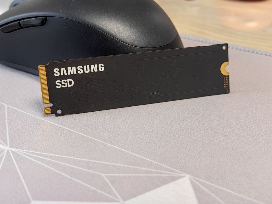 Продам SSD 2TB m.2 NVME/PCi-e Gen4