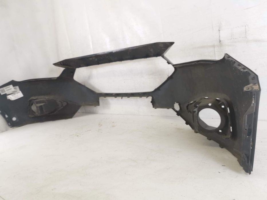 Предна броня Сеат Тарако / Seat Tarraco Оригинална, в добро състояние