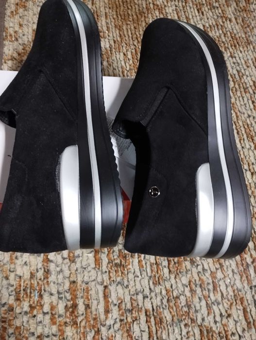 Дамски обувки от велур