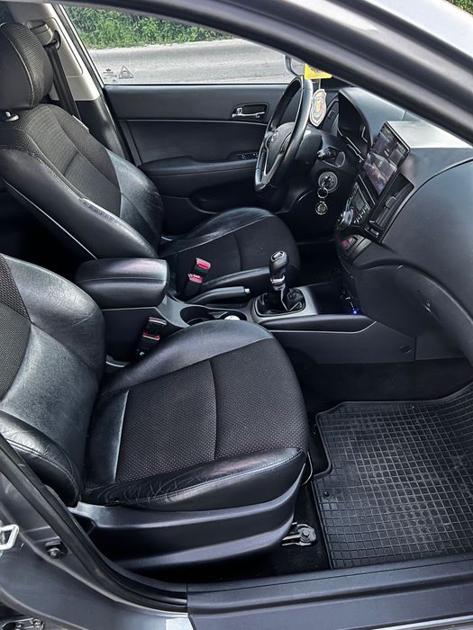 HYUNDAI I30 n linie 2012