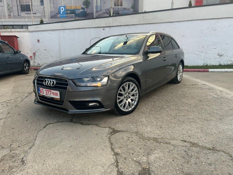 Audi A4 2.0TDi 2013 Facelift.Automat  Distronic,Scaune Sport  Navigatie, Jante BBS