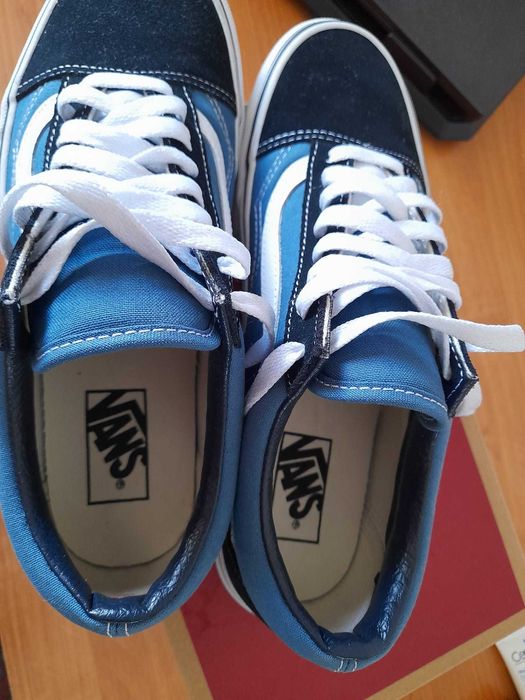 Pantofi noi Vans Old School marime 40,5