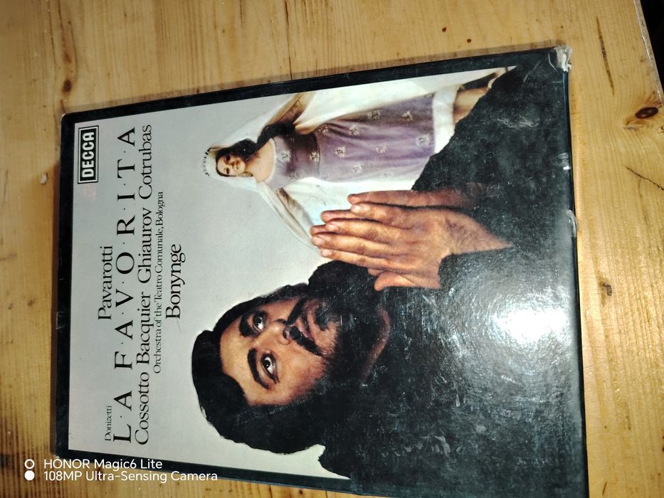 Album complet deck Pavaroti