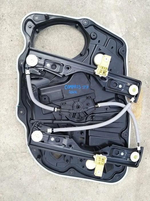 Macara geam electric stanga fata jeep compass 2 e95701-104 00521773590
