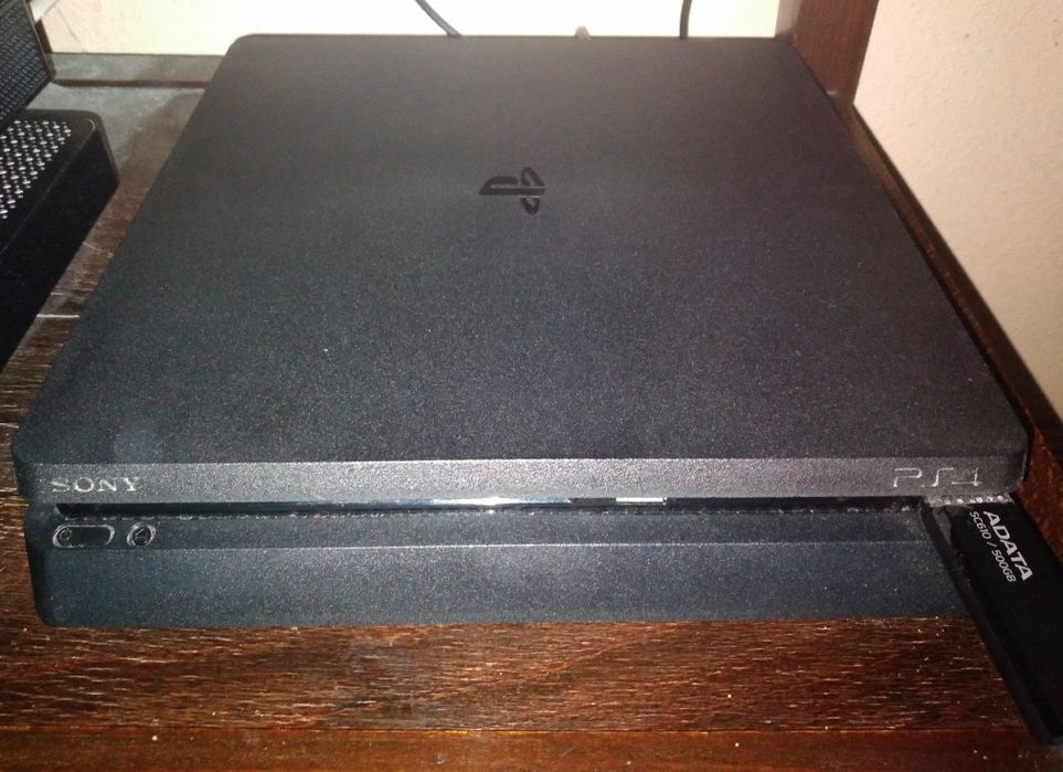 PlayStation 4 PS4 Slim 1 TB + 11 jocuri