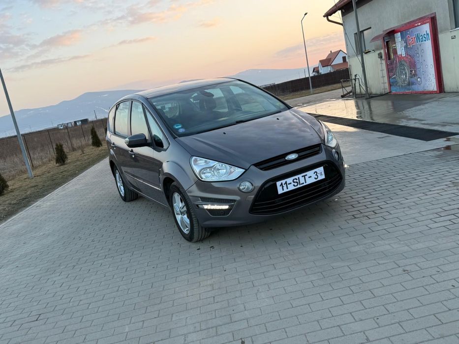Ford S-Max 1.6i 2011