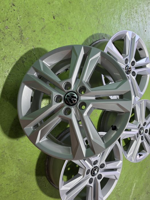 17 5x112 Vw T Rock Golf Touran Caddy лети джанти 5х112 тоарана кади