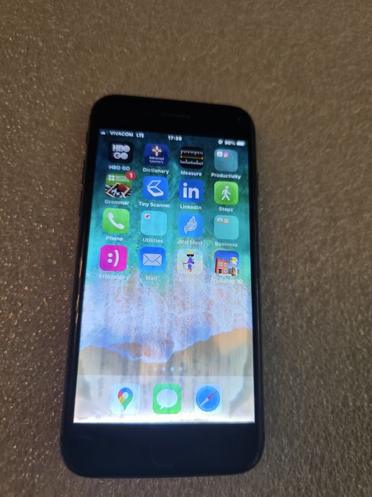 IPhone 8 64gb за части