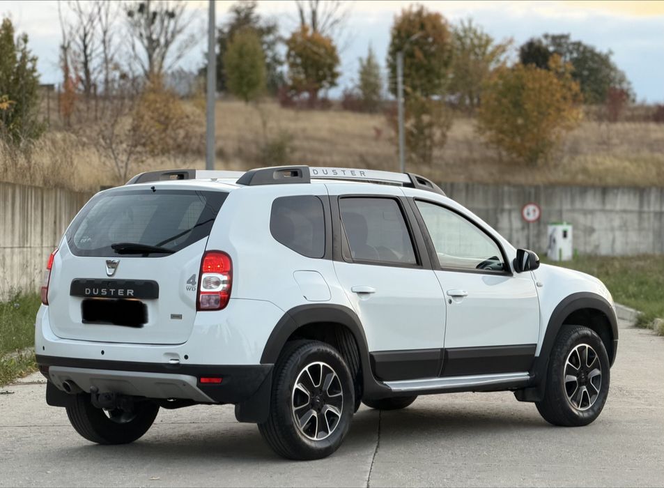 Dacia Duster Black Shadow 1.5dci 110cp 4x4