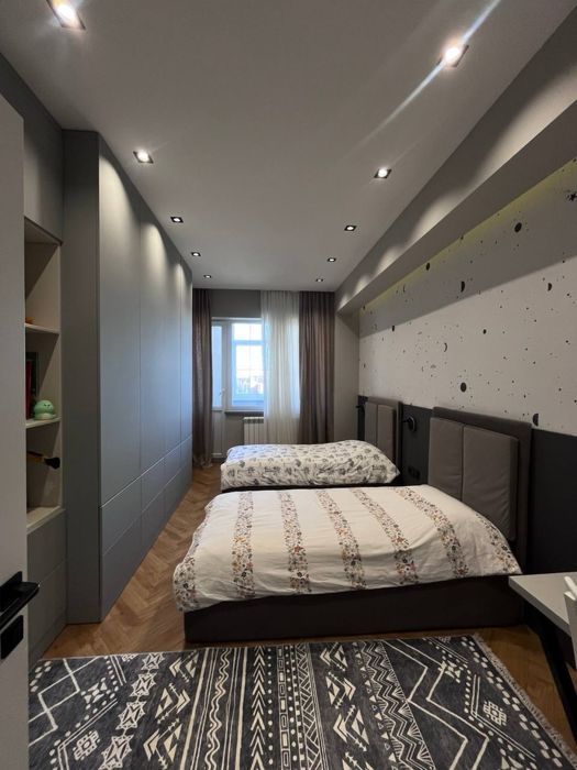 Продам 3 комн. квартиру