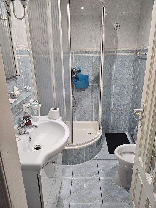 Chirie apartament 3 camere