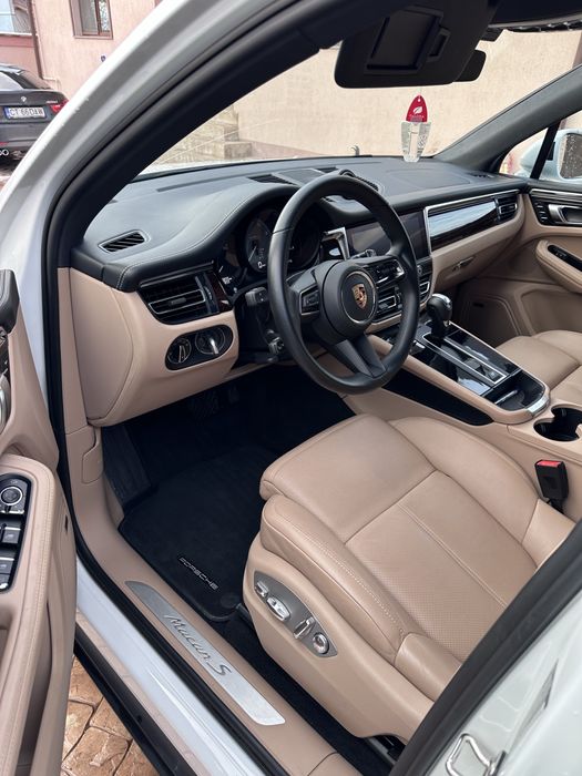 Vand sau schimb Porsche Macan S,fabr.2023/10