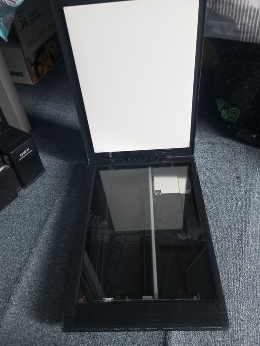 Xolati alo umuman aybi yoʻq narxi 900 ming kami bor umuman aybi yoʻq