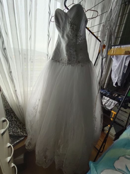 Продам свадебное платье