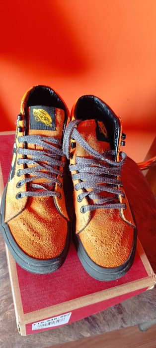 Кожени гуменки и кецове Vans Кожени розови балеринки iMac