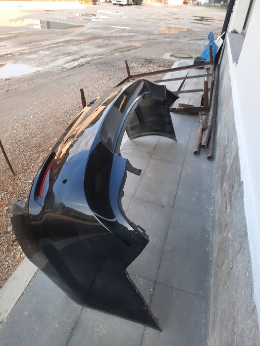 Задна броня за БМВ 7 серия.