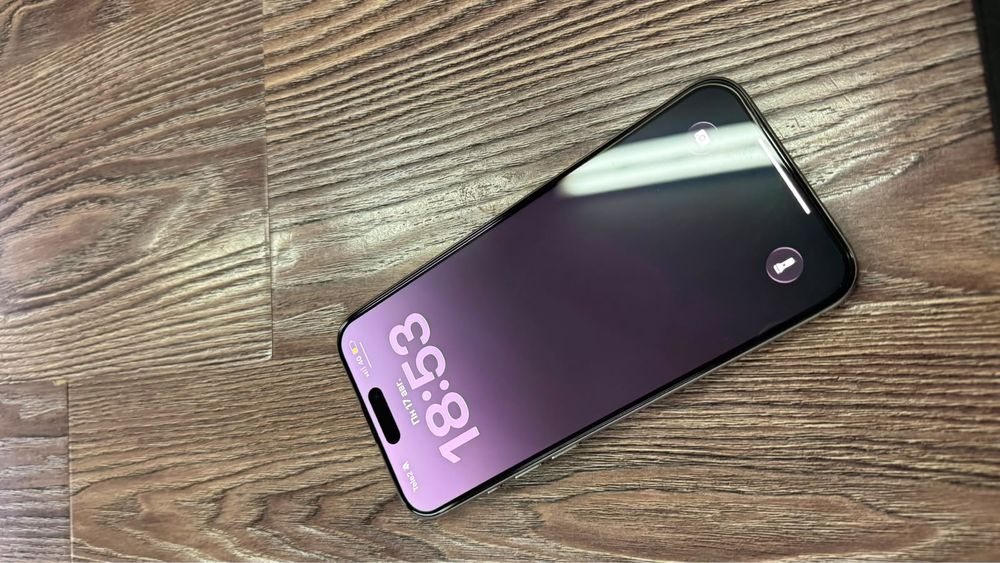Продам Iphone 15 pro max