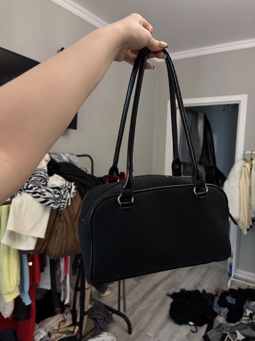 продаю сумки, любая по 2000 тг