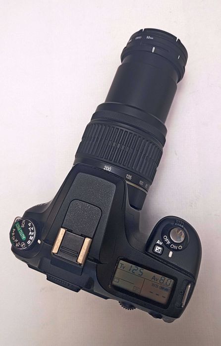 Pentax K100D + Obiectiv 50 -200