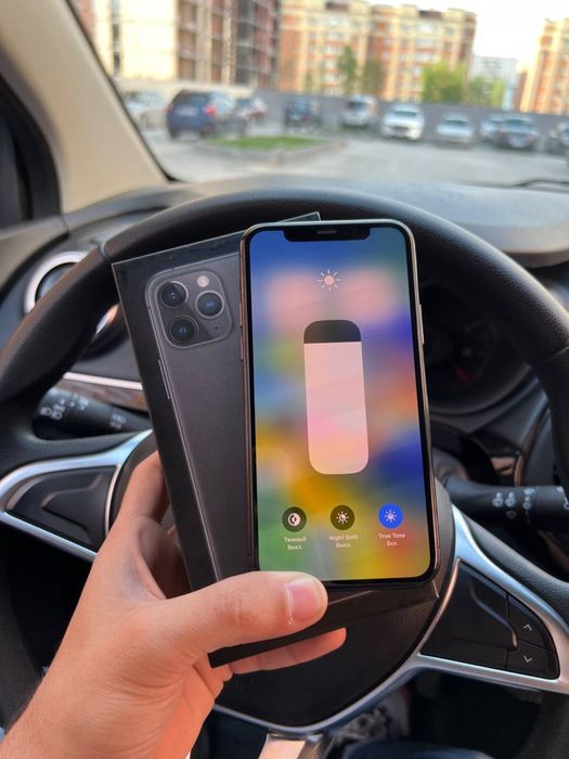 Iphone 11 pro yaxshi xolatda