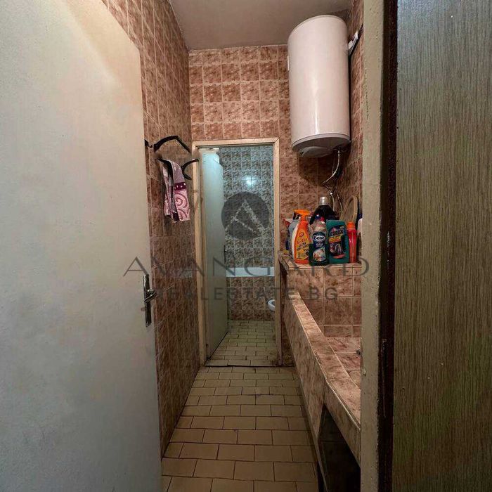 Продава се Тристаен апартамент в Пловдив, Изгрев - 92 кв.м за 463 €/кв.м - Снимка #6