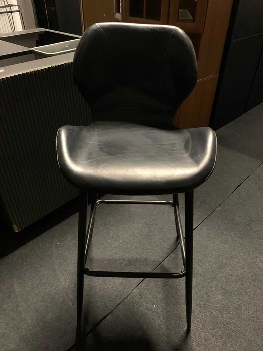 Vând scaune – mai multe modele disponibile