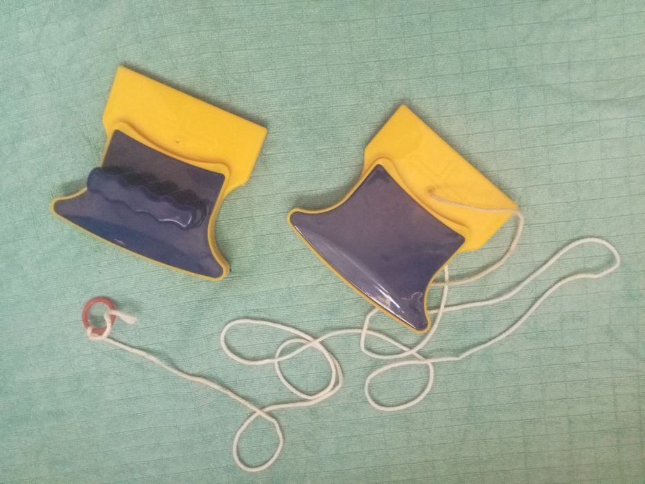 Oyna tozalagich sotiladi