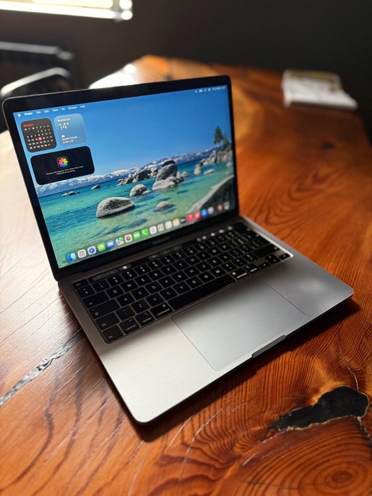 Macbook Pro, 13 inch, 2018, Space Gray, 2.3 Ghz, RAM 16GB, SSD 256GB