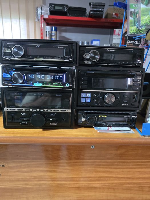Vand diferite radiocd Alpine 2din,jvc,Pioneer xomax,Sony.