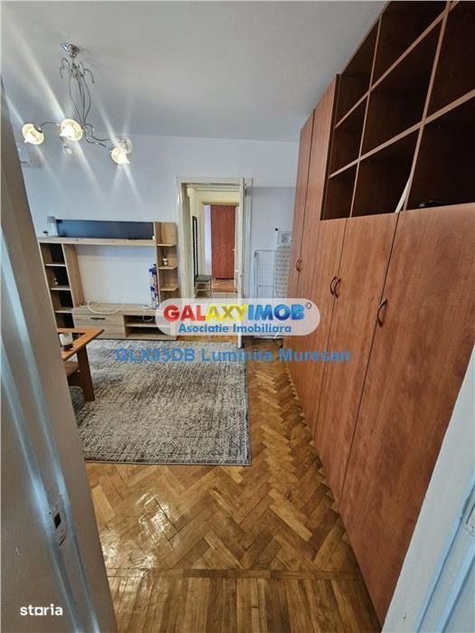 Vanzare apartament 3 camere semidecomandat Targoviste Micro 9