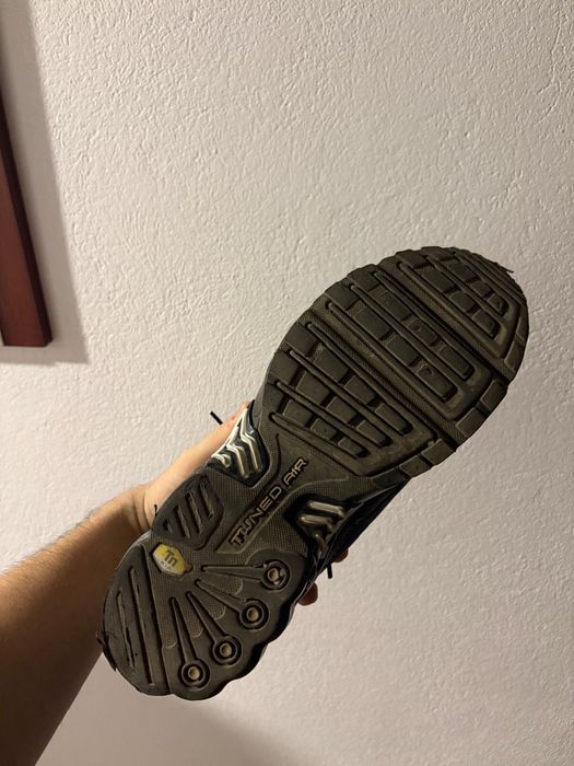 Nike tn plus.      !