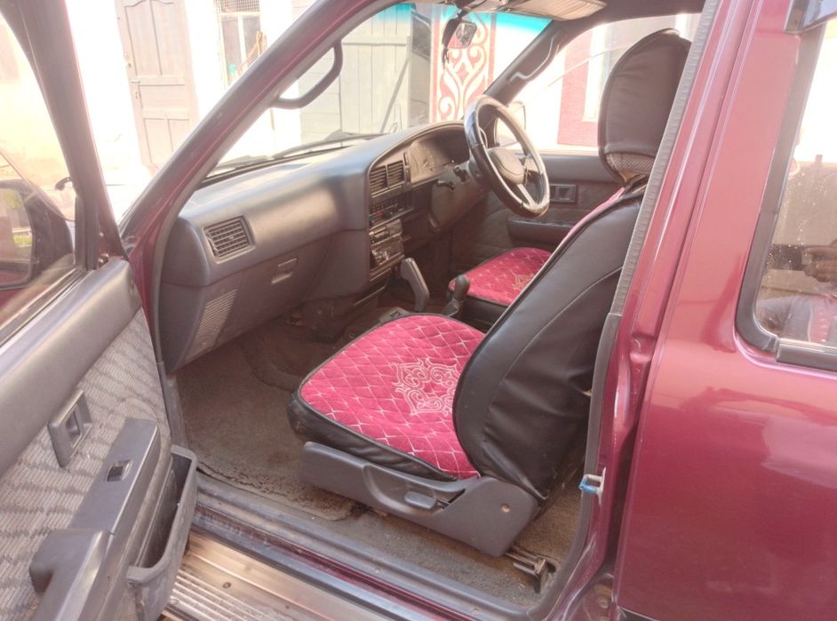 Toyota Hilux surf