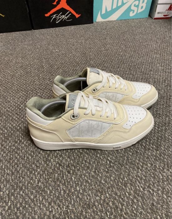 Dior b27 low beige