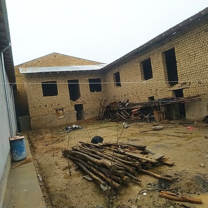 XASANBOYDA 7 sotikli uy sotiladi