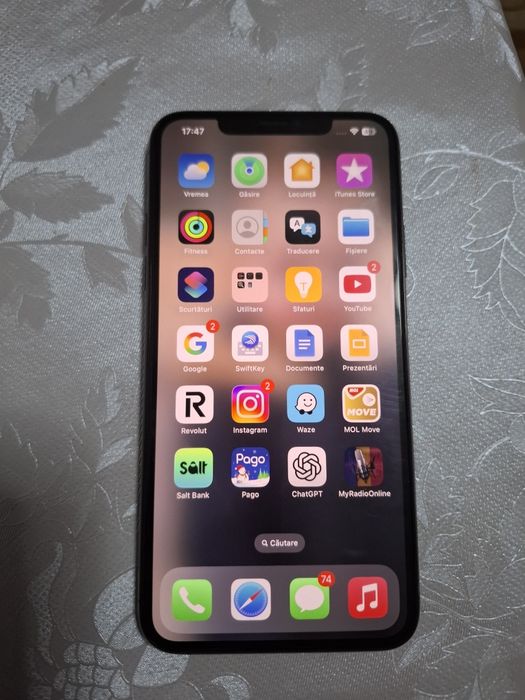 Iphone 11 pro max 256 mb