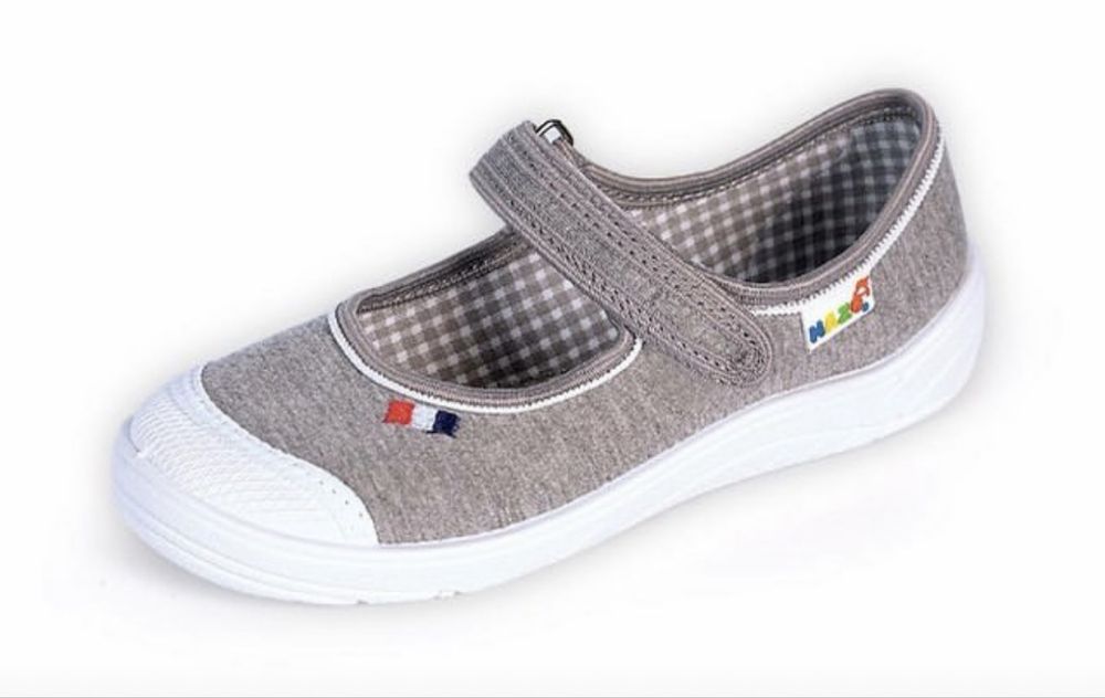 Продам детскую обувь срочно