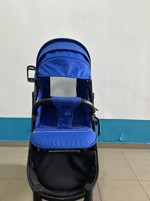 Коляска прогулочная