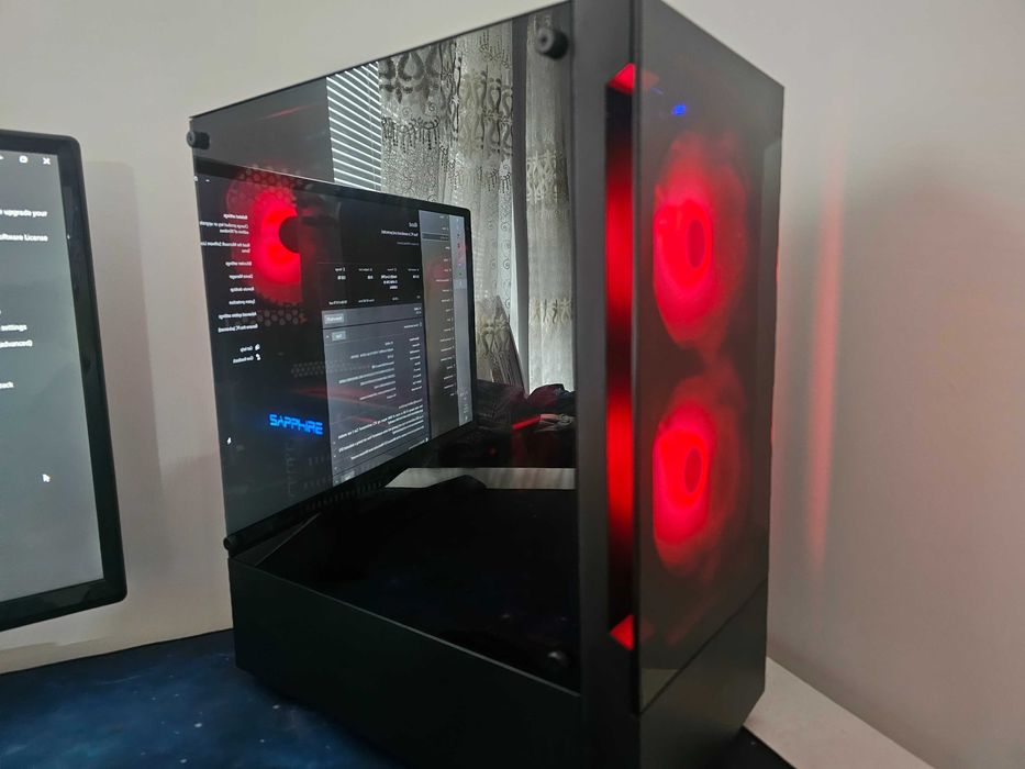 МОЩЕН Компютър за Игри и Работа | i7 + 32GB RAM + RX 580