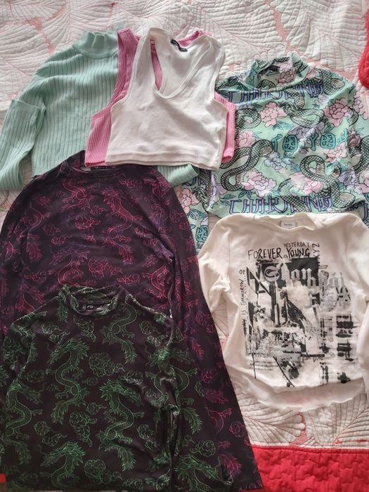 Vand tricouri top pentru domnisoare