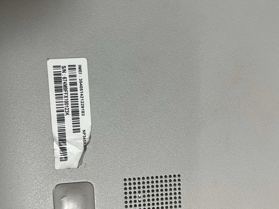 лаптоп Samsung KM5L9001