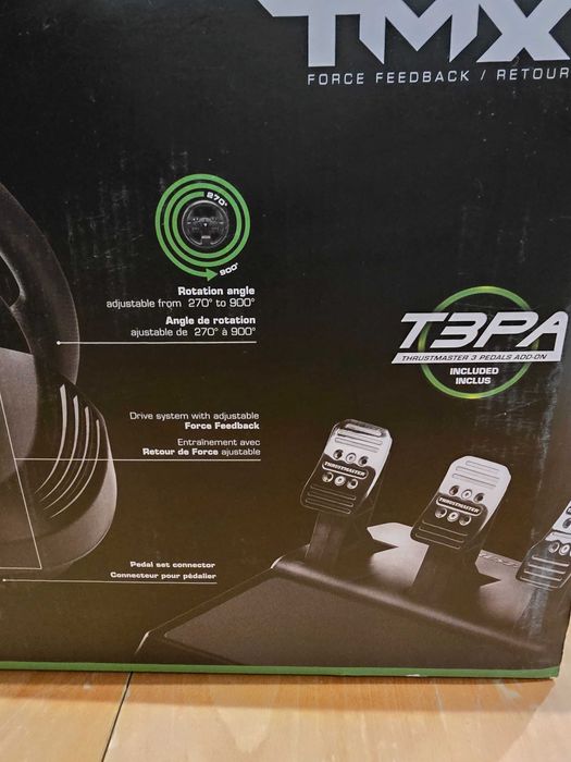 Продавам PC волан с три педала TMX PRO на THRUSTMASTER