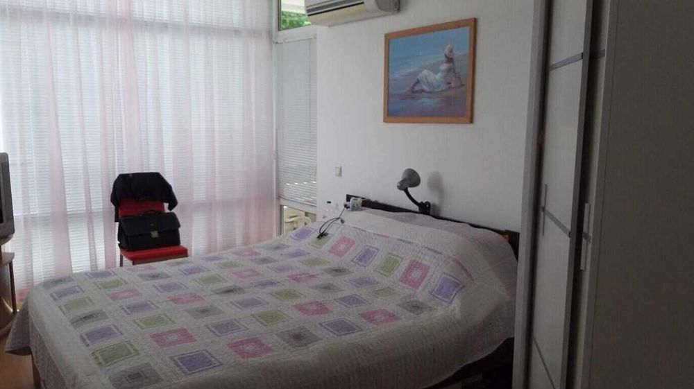 Дава се под наем Тристаен апартамент в Бургас, Крайморие - 80 кв.м за 550 € - Снимка #2