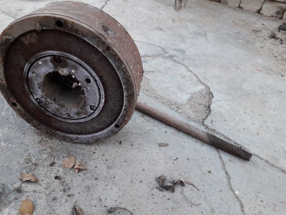 Продам шпиндель токарного станка