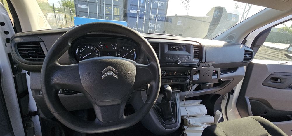 Citroen Jumpy 1.6 an 2017 - echipata cu sertare / masina intervenție