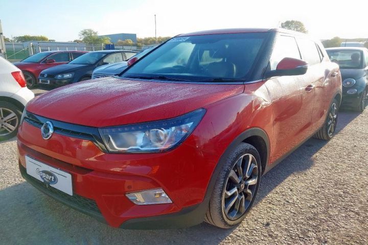 Dezmembrez SsangYong Tivoli 1 [2016 - 2020] Crossover 5-usi 1.6 D MT