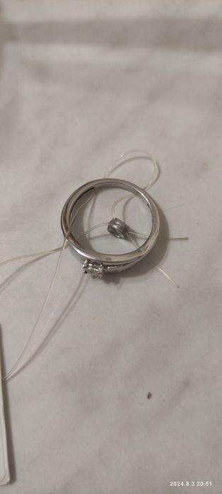 Кольцо серебро с вставкой