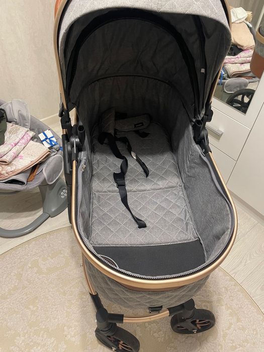 Продам детскую коляску