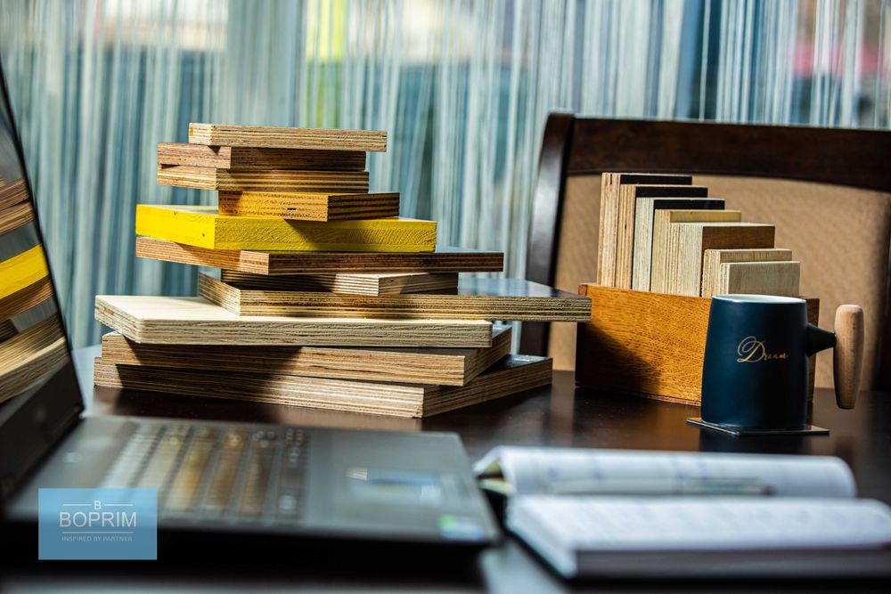 Placaj antiderapant pentru podea camioane/remorci, din esenta tare.