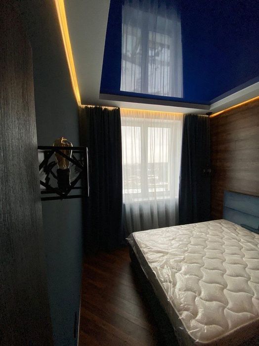 фотопечать натяжные потолки и 3d обои.