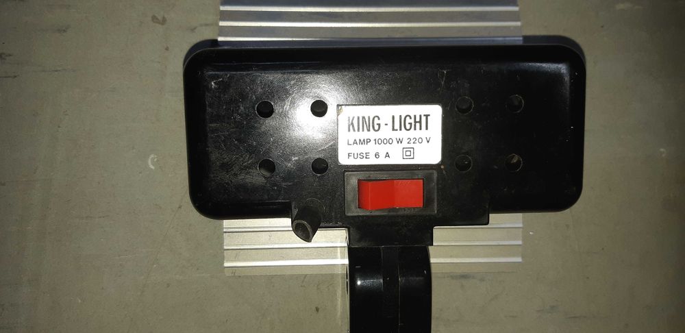 lampa metalica foarte puternica 1000w 220v